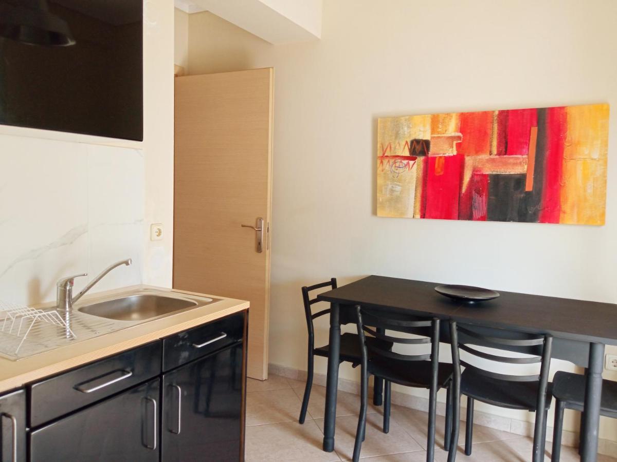 Tzikas Apartments Thessalonique Extérieur photo